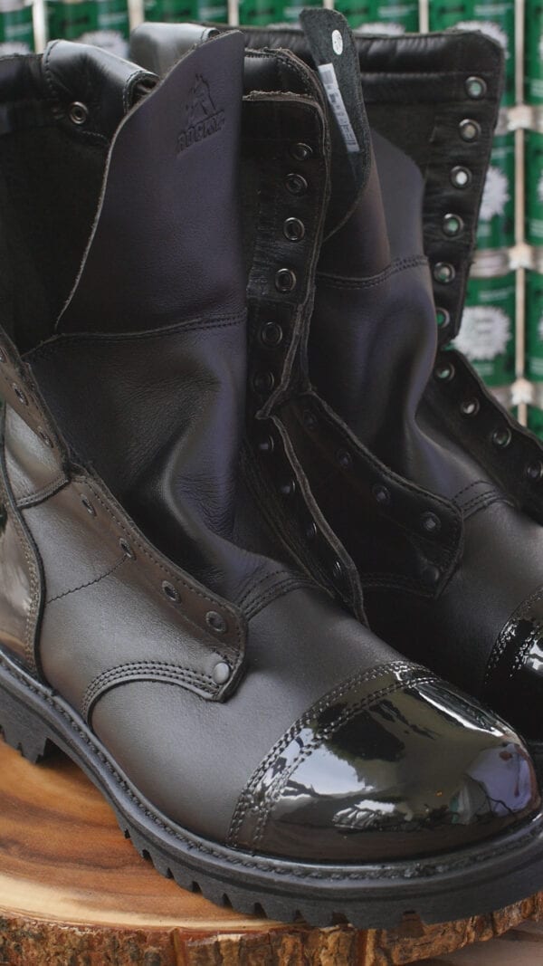 Shiny heel and toe rocky boots