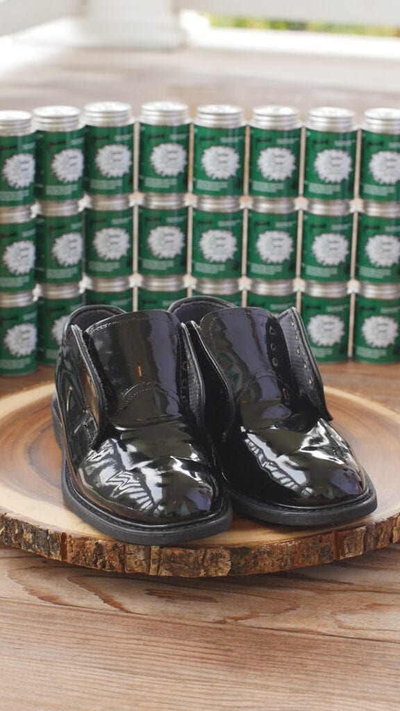 Leather Luster Hi Gloss Brilliant Patent Leather Finish 4 Ounce - Black
